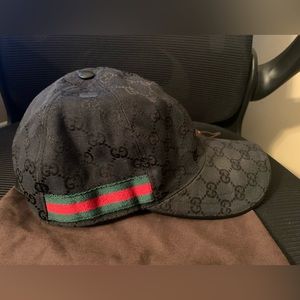 Authentic Gucci Hat black small